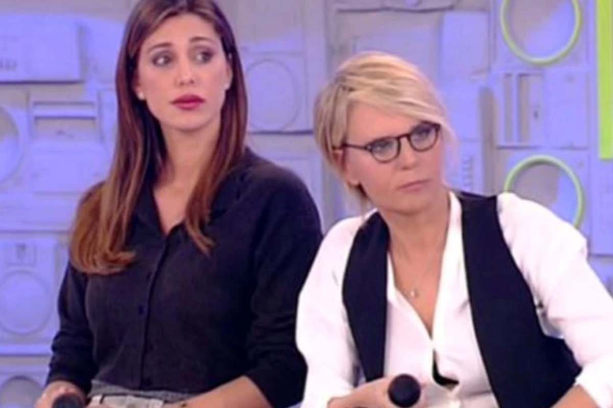  "Tutti contro lei", la Rai sfida Mediaset: Maria De Filippi accerchiata dalla concorrenza