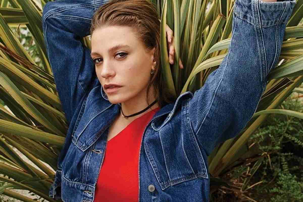 Serenay Sarikaya